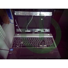 Корпус ноутбука Acer Aspire V3-571G два сломанных крепления болта у поддона