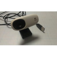 Веб-камера Logitech Webcam С110  (USB2.0, 640x480, 0.3 Мп, функция слежения за лицом микрофон)