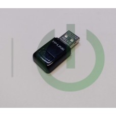 Беспроводная сетевая карта USB Wi-Fi адаптер (802.11n) до 300Мбит/с с антеной TP-LINK TL-WN823N БУ